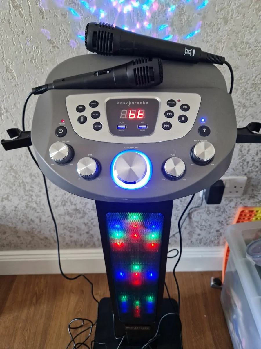 Karaoke Machine - Image 2