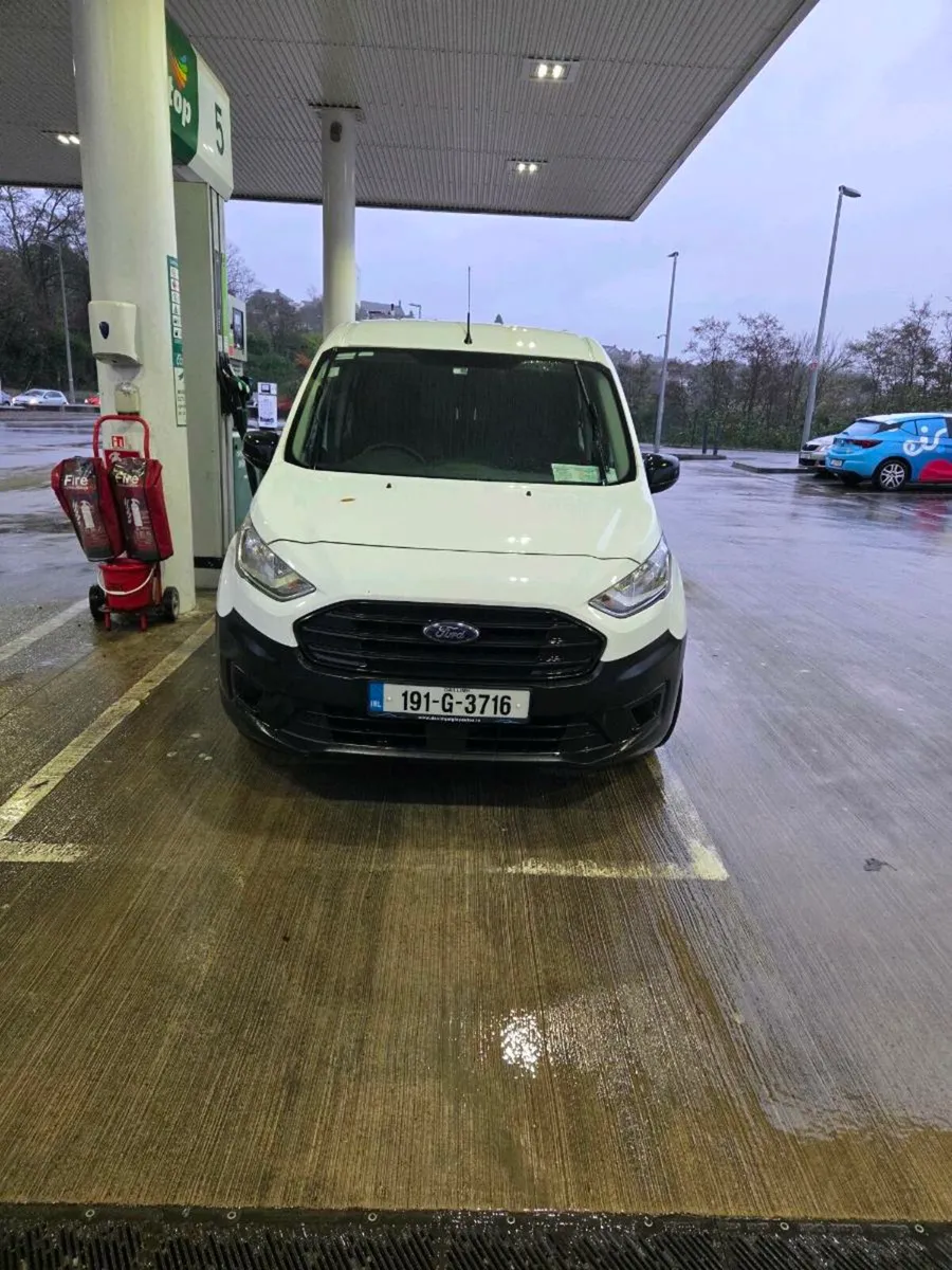 Ford transit Connect 5 seat crew cab - Image 1