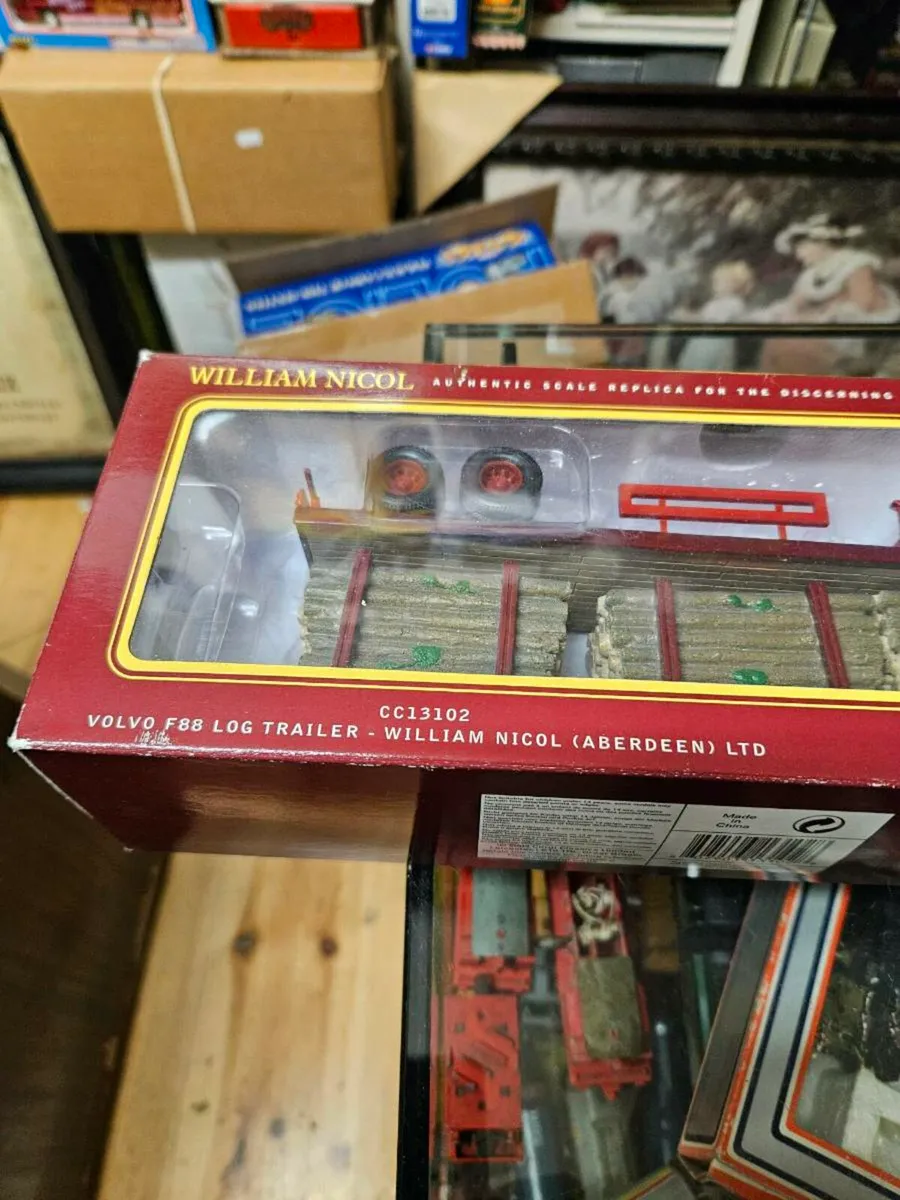 Corgi Trailer with Log Load 1.50 - Image 3