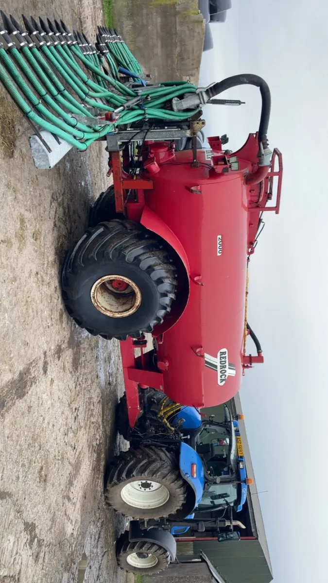 Redrock 2000 gallon slurry tanker ground drive - Image 3