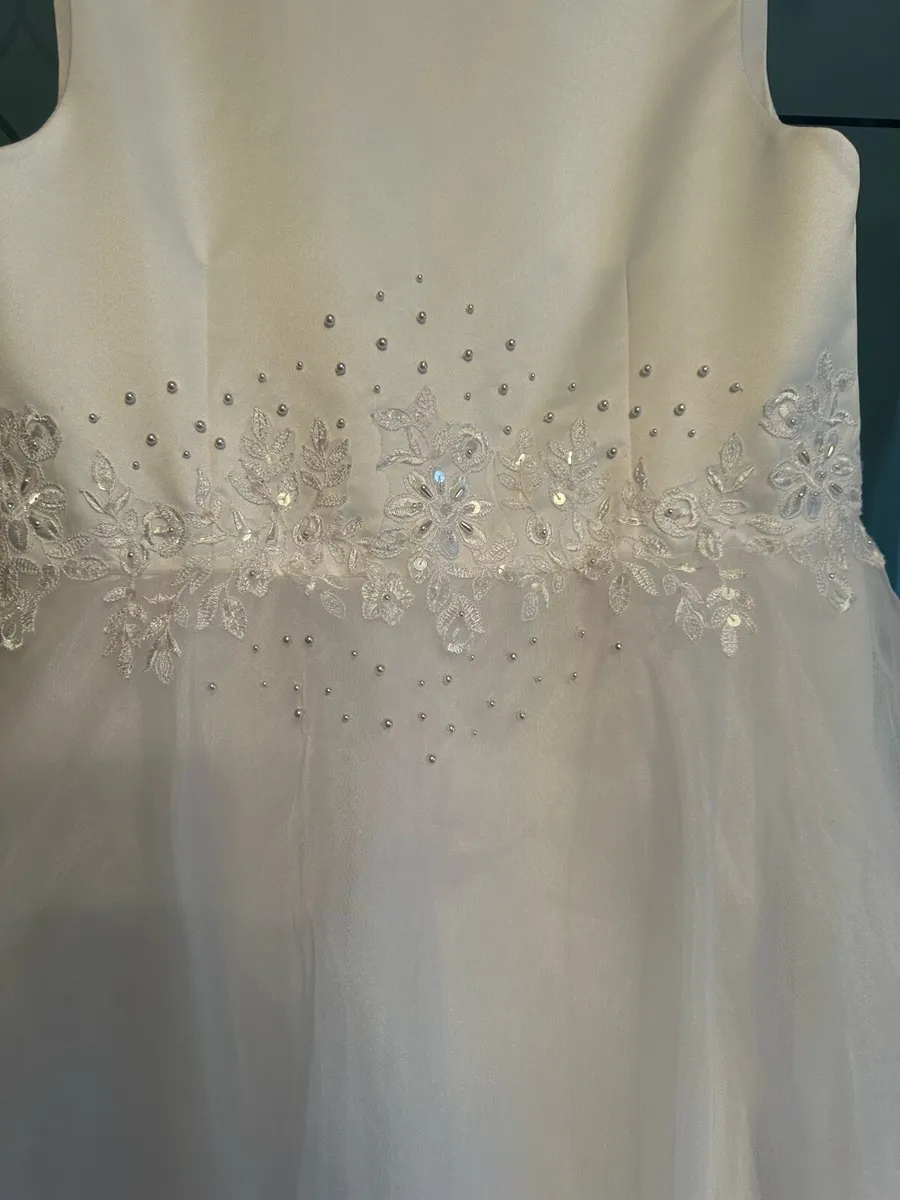 Communion dress - Image 2