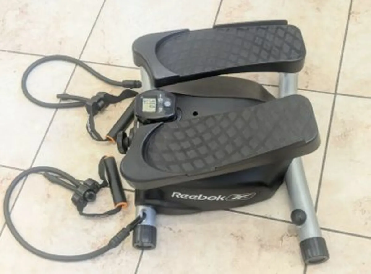Reebok step counter stepper - Image 1