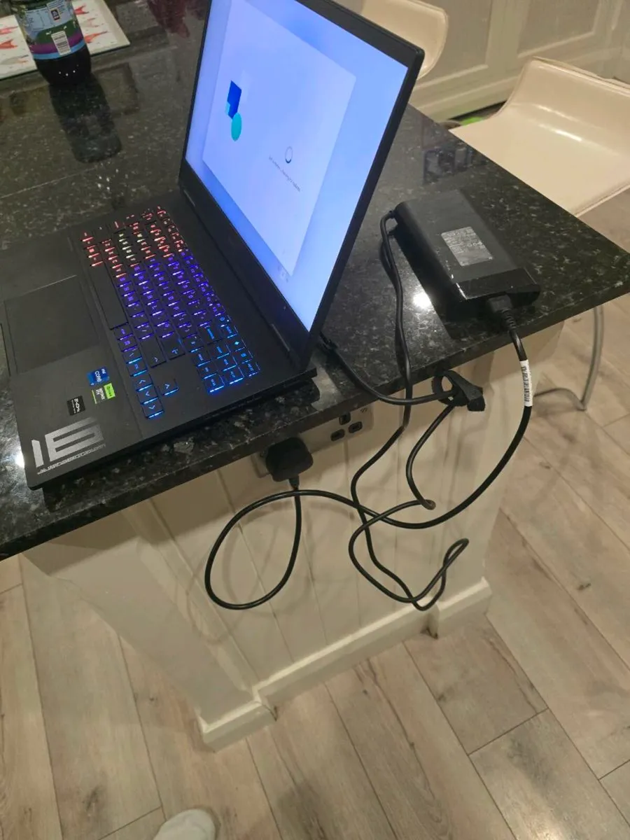 Hp Omen 16 Gaming laptop - Image 2