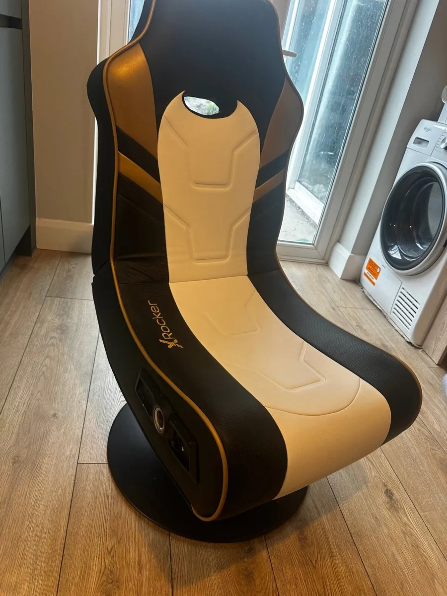Gaming chair - Image 4