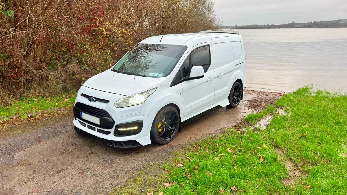 Transit Connect 200 limited M-Sport - Image 1
