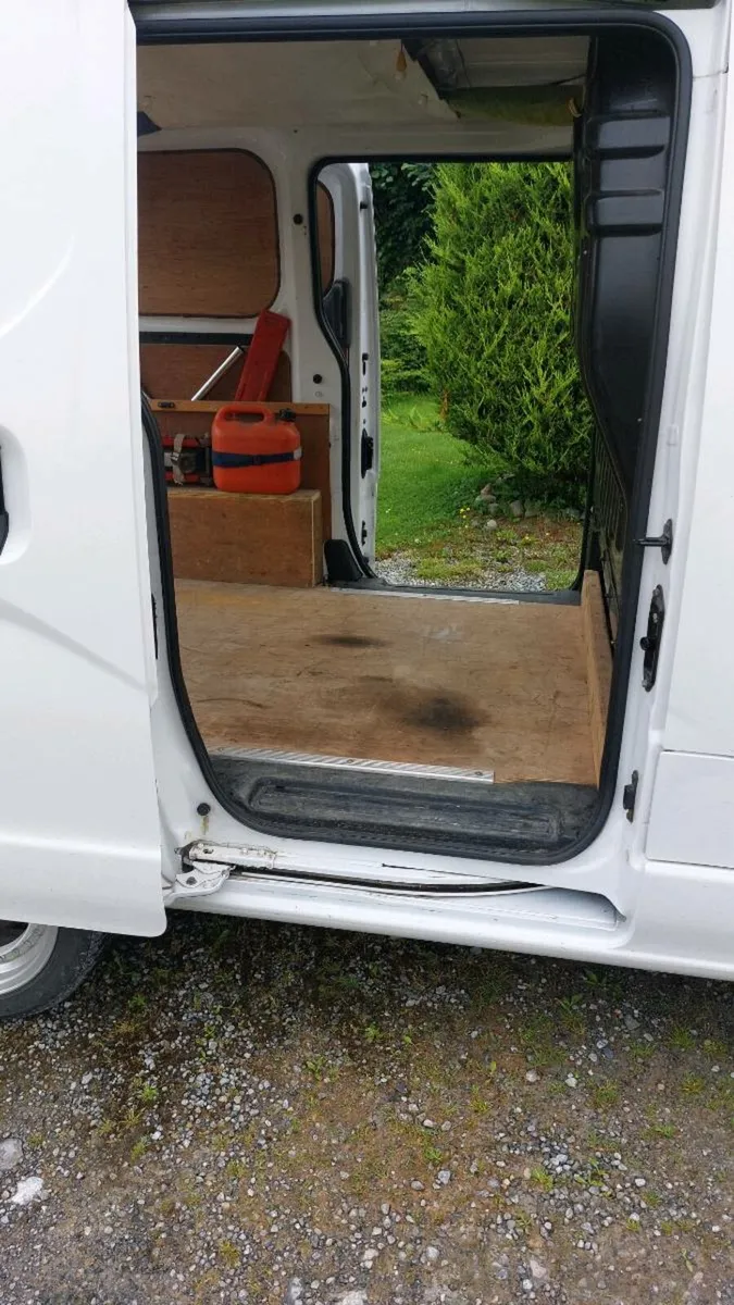 Nissan nv200 - Image 3