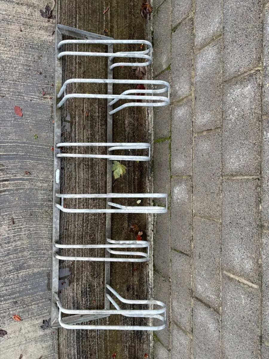 Bike rack - Image 2