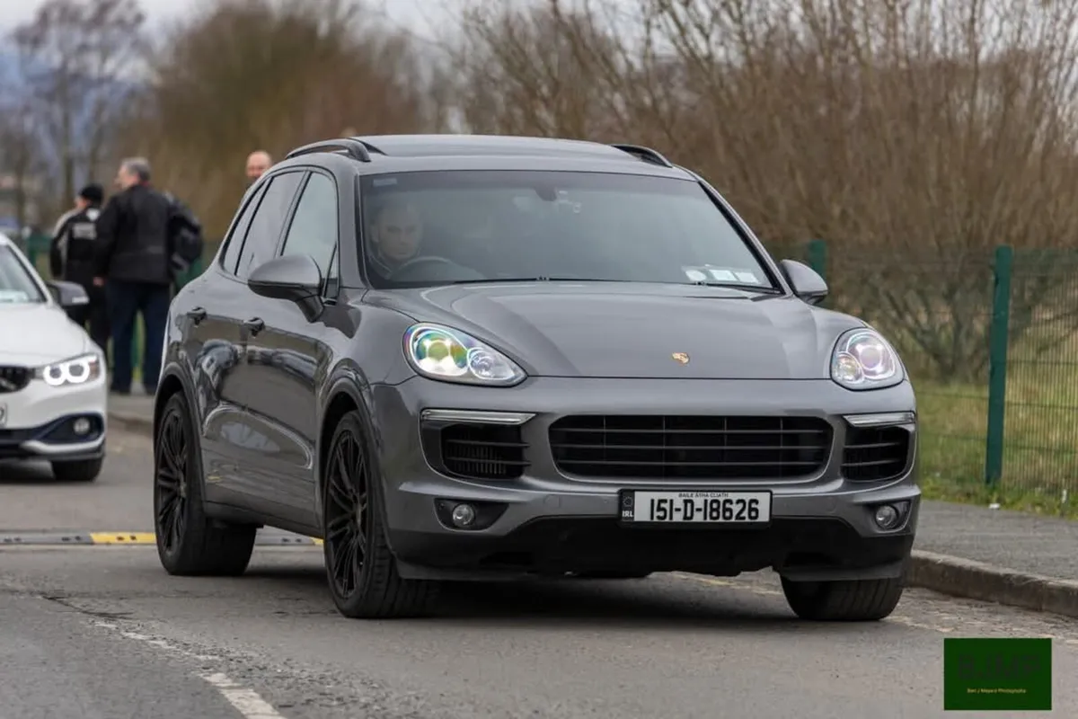 Porsche Cayenne S Platinum Edition 3.0D - Image 1