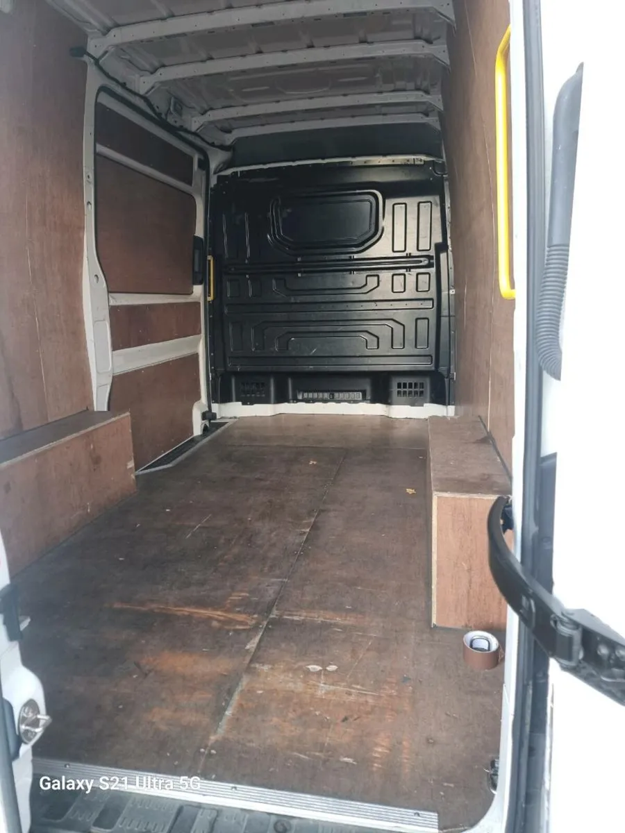 2020 Volkswagen crafter / Low kms - Image 4