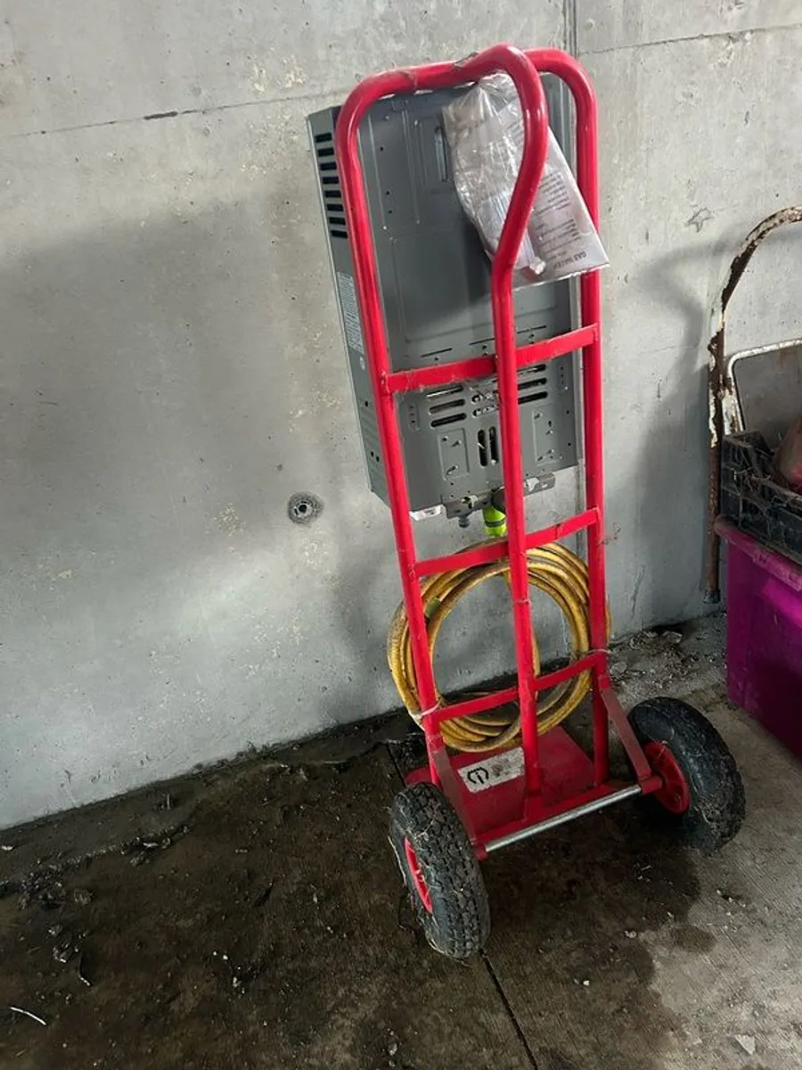 horse shower - Image 3