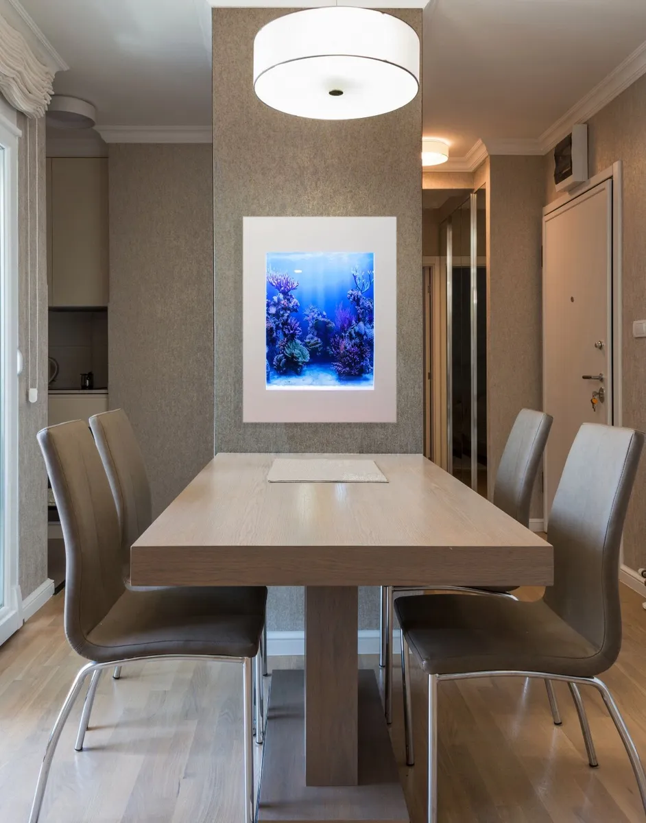 Wall Mounted Aquarium Fish tank Vertical - Image 2