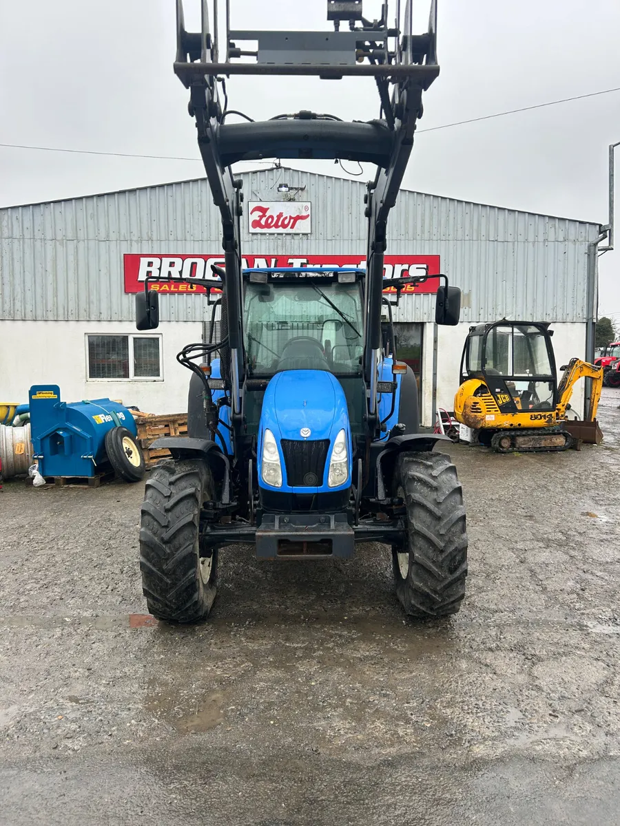 2006 New Holland TL90a c/w Loader - Image 3