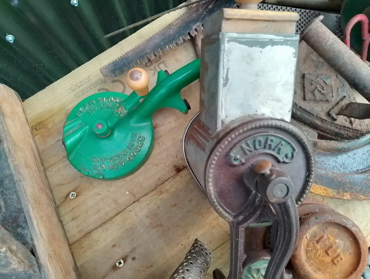 Vintage Items - Image 3