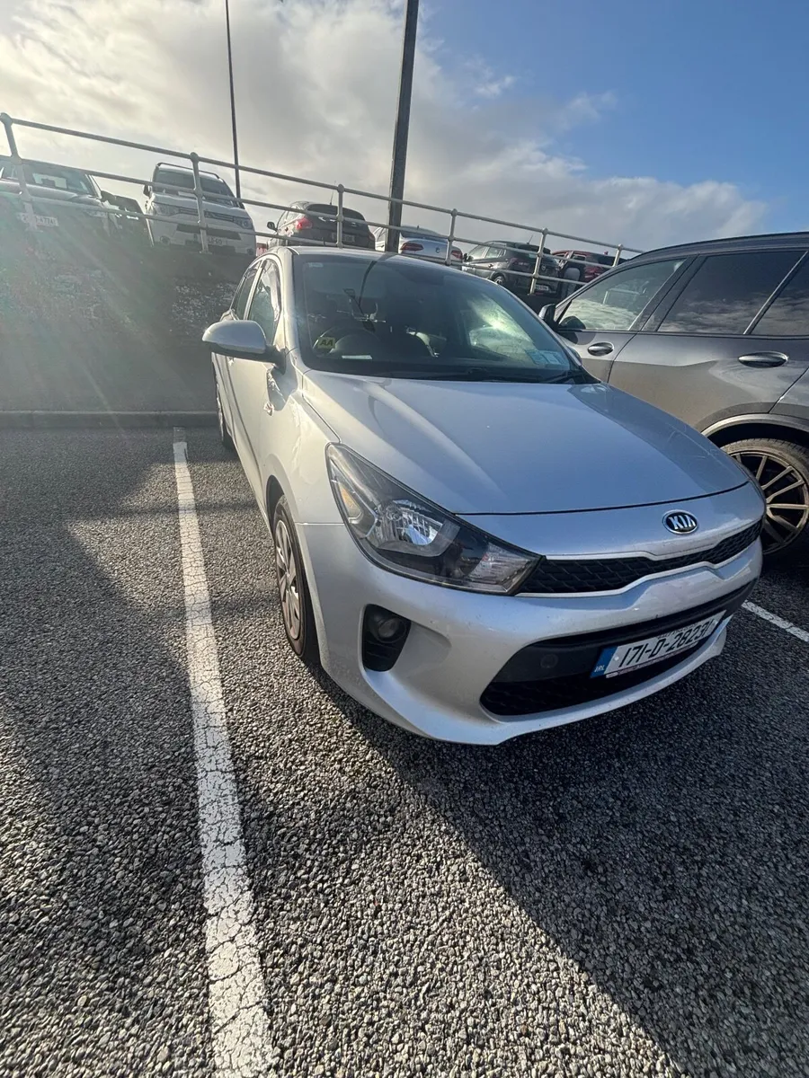 Kia Rio 2017 ****LOW MILEAGE*** - Image 1