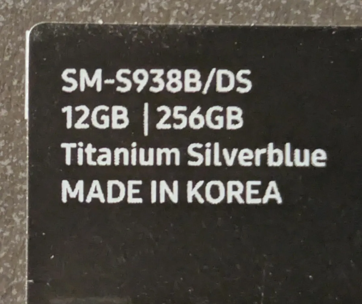 Samsung S25 Ultra - New - Still Sealed - Image 3