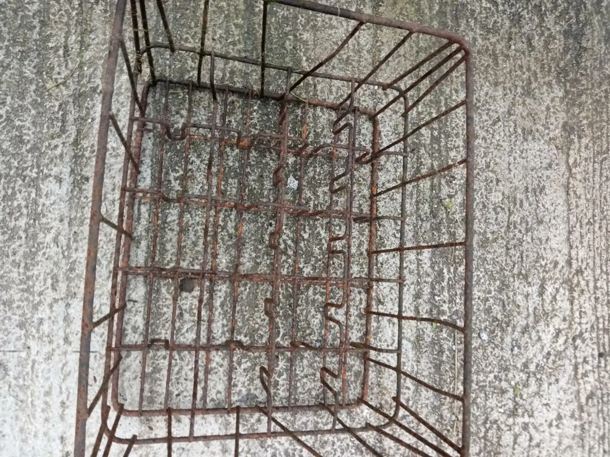 Old milk bottle holder - Image 1