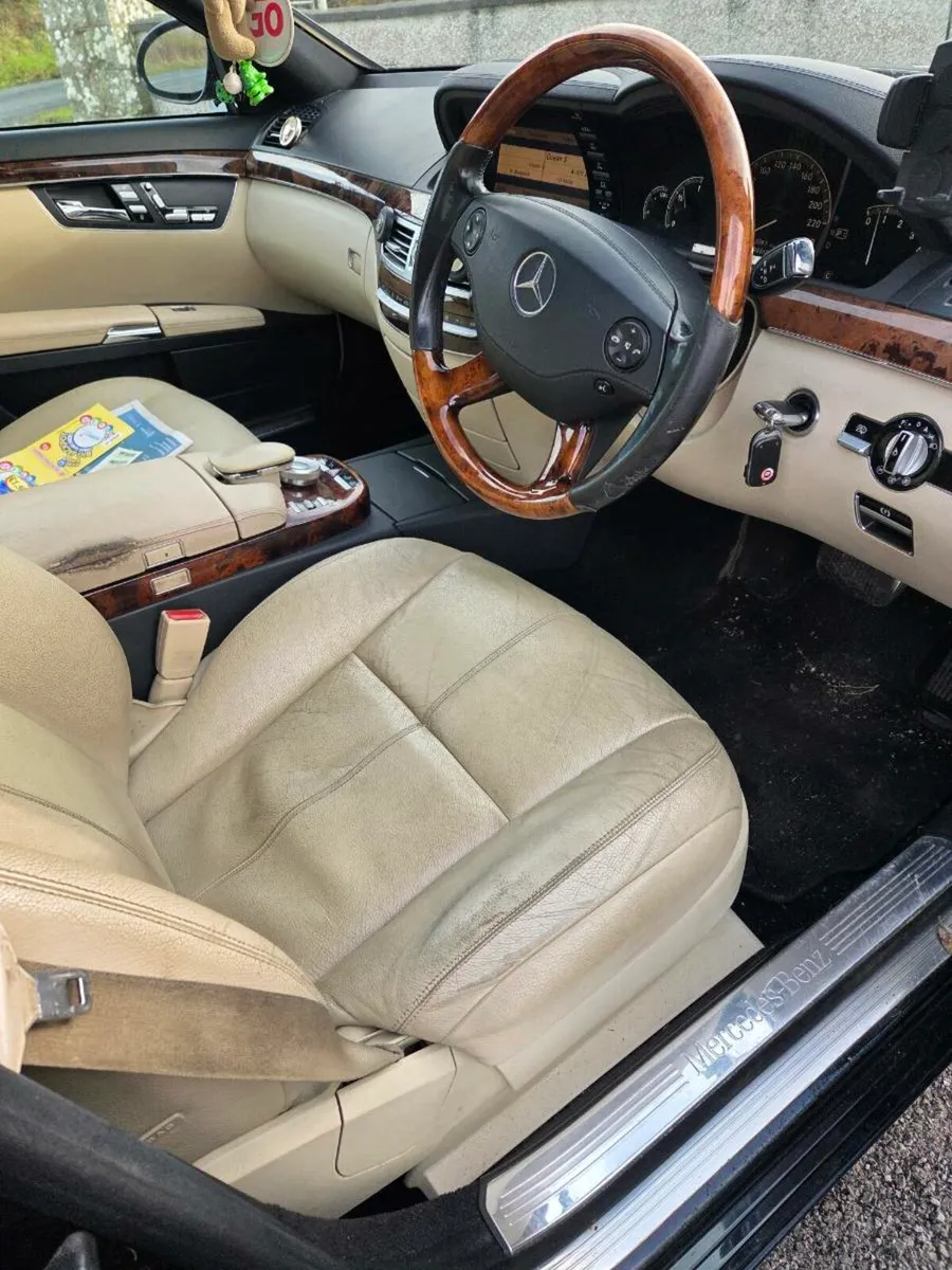 07 Mercedes S320 - Image 2