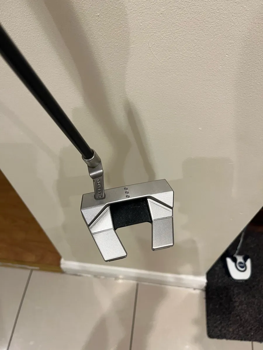 Scotty Cameron phantom5.2 - Image 1