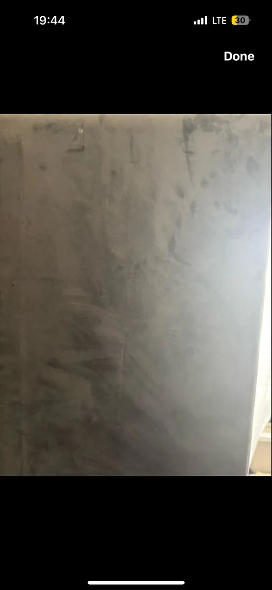 Bed frame and table - Image 3