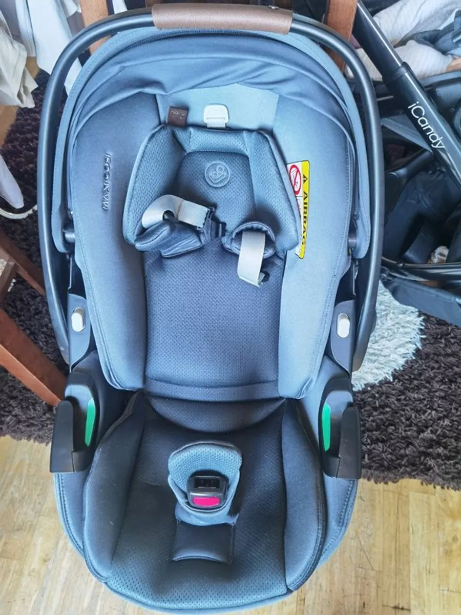 Maxi-Cosi Pebble 360 Pro2 Newborn Bundle  Excelle - Image 3