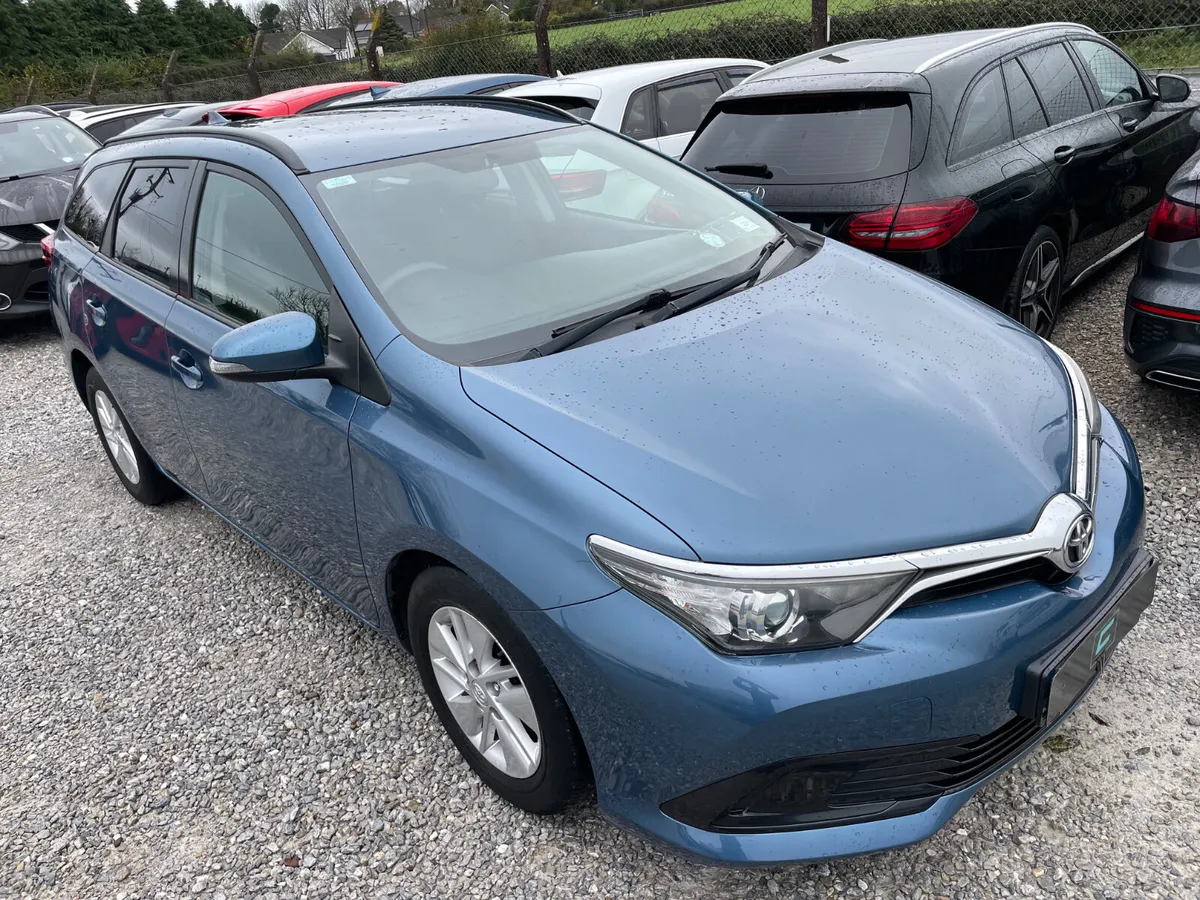 Toyota Auris 1.4 D4d - Image 3