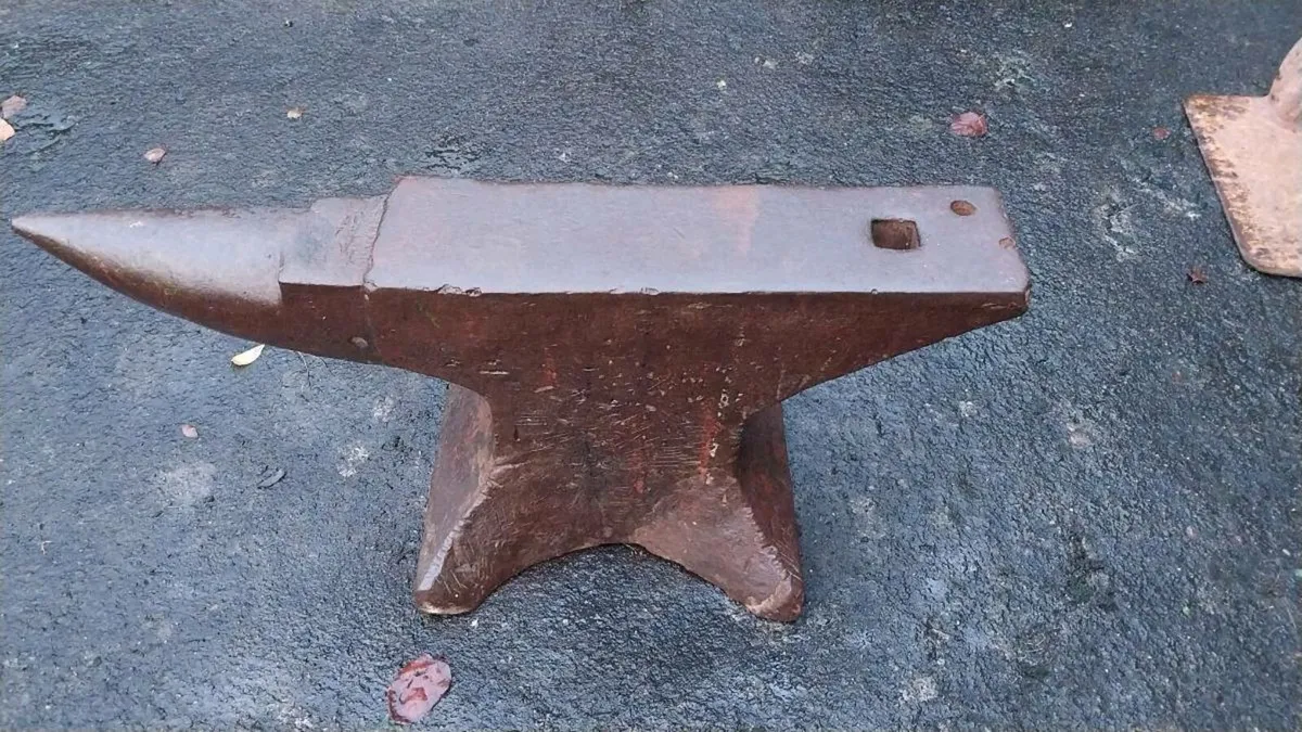 Anvil - Image 3