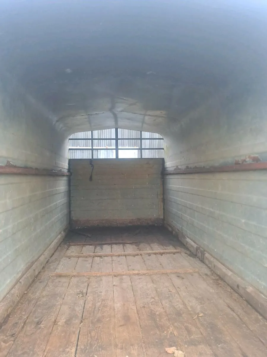 Cattle Trailer - Image 2