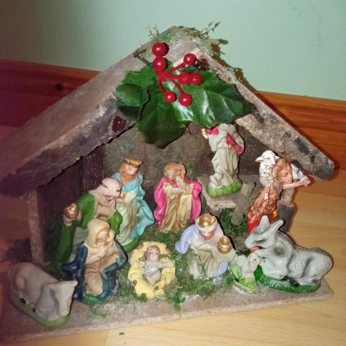 Christmas Crib - Image 2