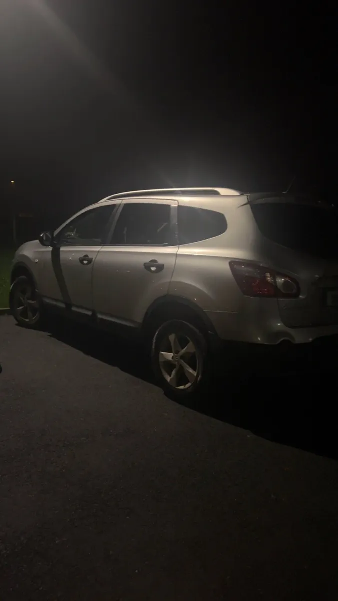 7 Seater nissan - Image 3