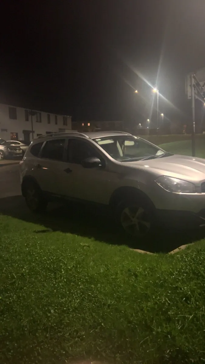 7 Seater nissan - Image 4