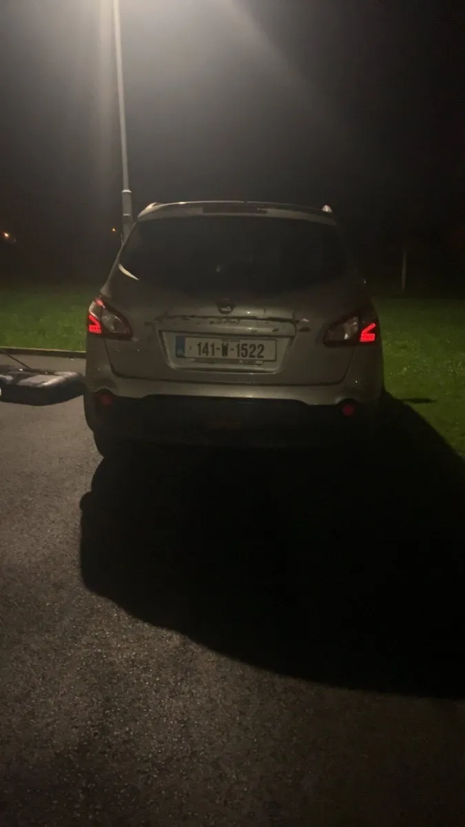 7 Seater nissan - Image 2