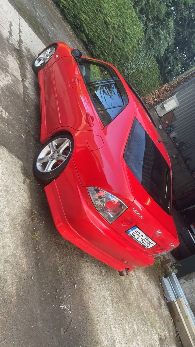 V8 Lexus is200 - Image 1