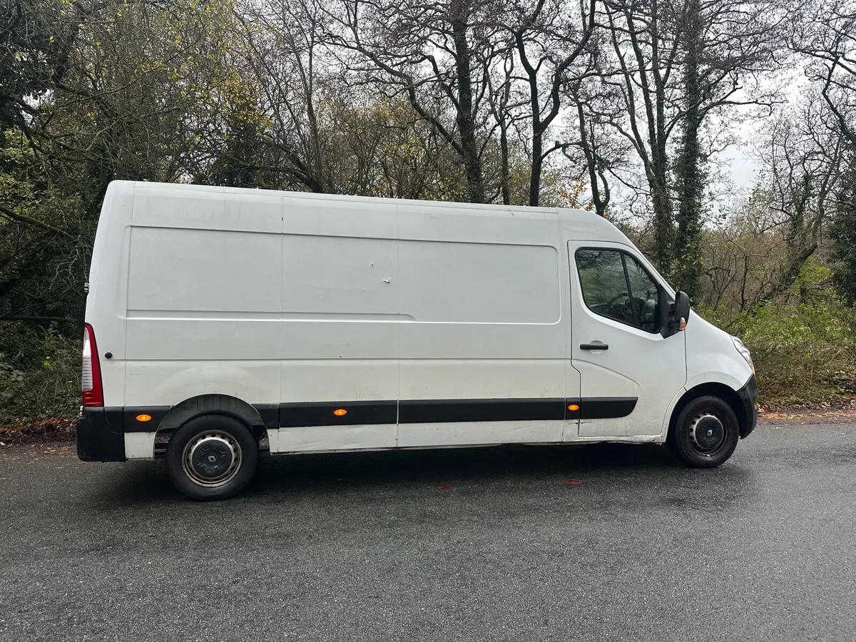 Renault master - Image 2