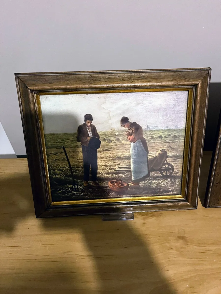 Vintage pair of framed prints - Image 2