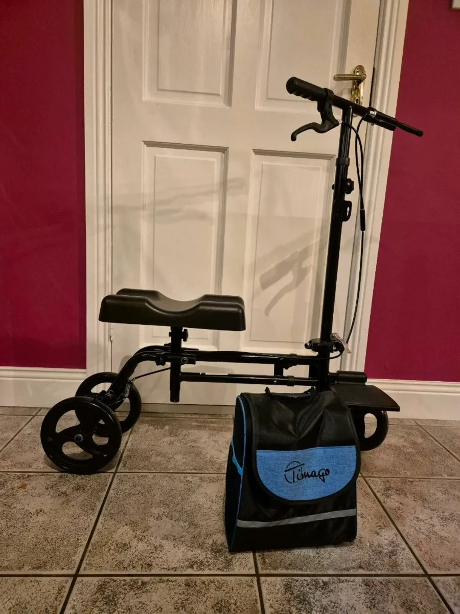 Knee walker. Mobility aid - Image 1