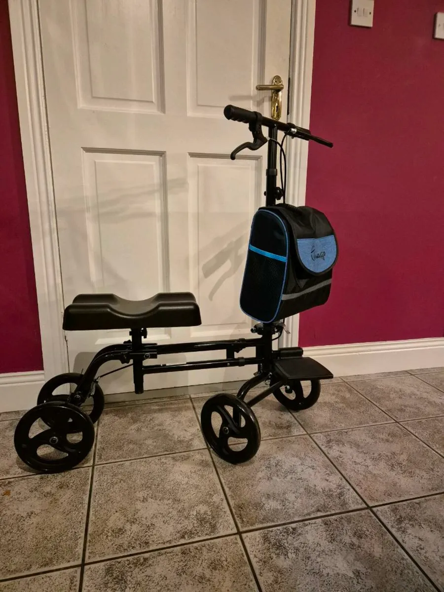 Knee walker. Mobility aid - Image 3