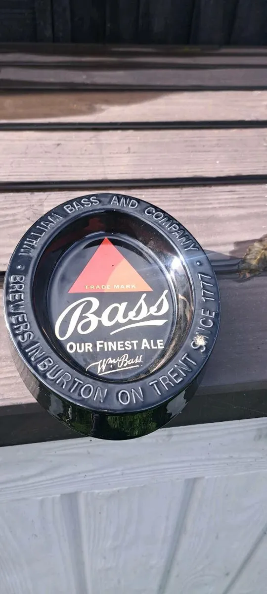 Original  large  bass ash tray  never used
