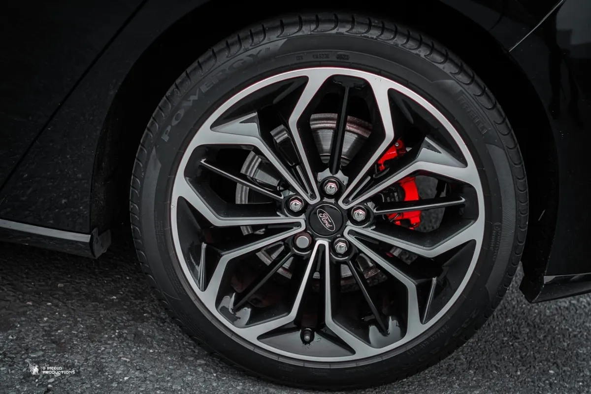 Ford Focus St-Line X 1.5 Diesel - Image 3