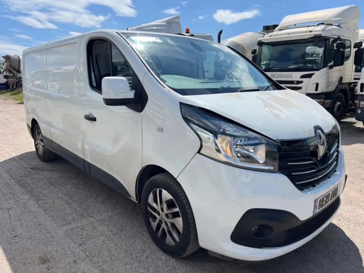 I will buy trafic sport non runner damaged etc - Image 1