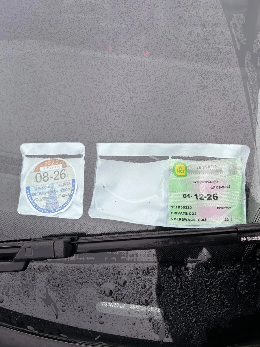 Volkswagen Golf 2015 - Image 2