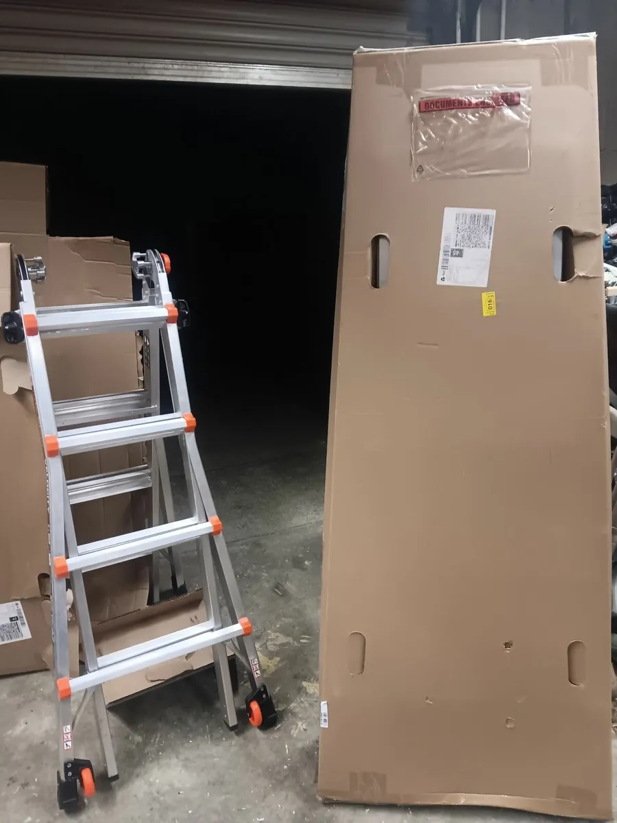 Extendable step ladders - Image 1