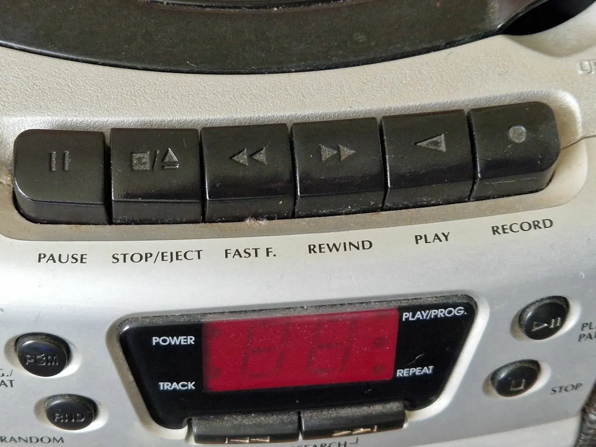 ALBA Stereo CD Player MW-FM Stereo Cassette Player - Image 3