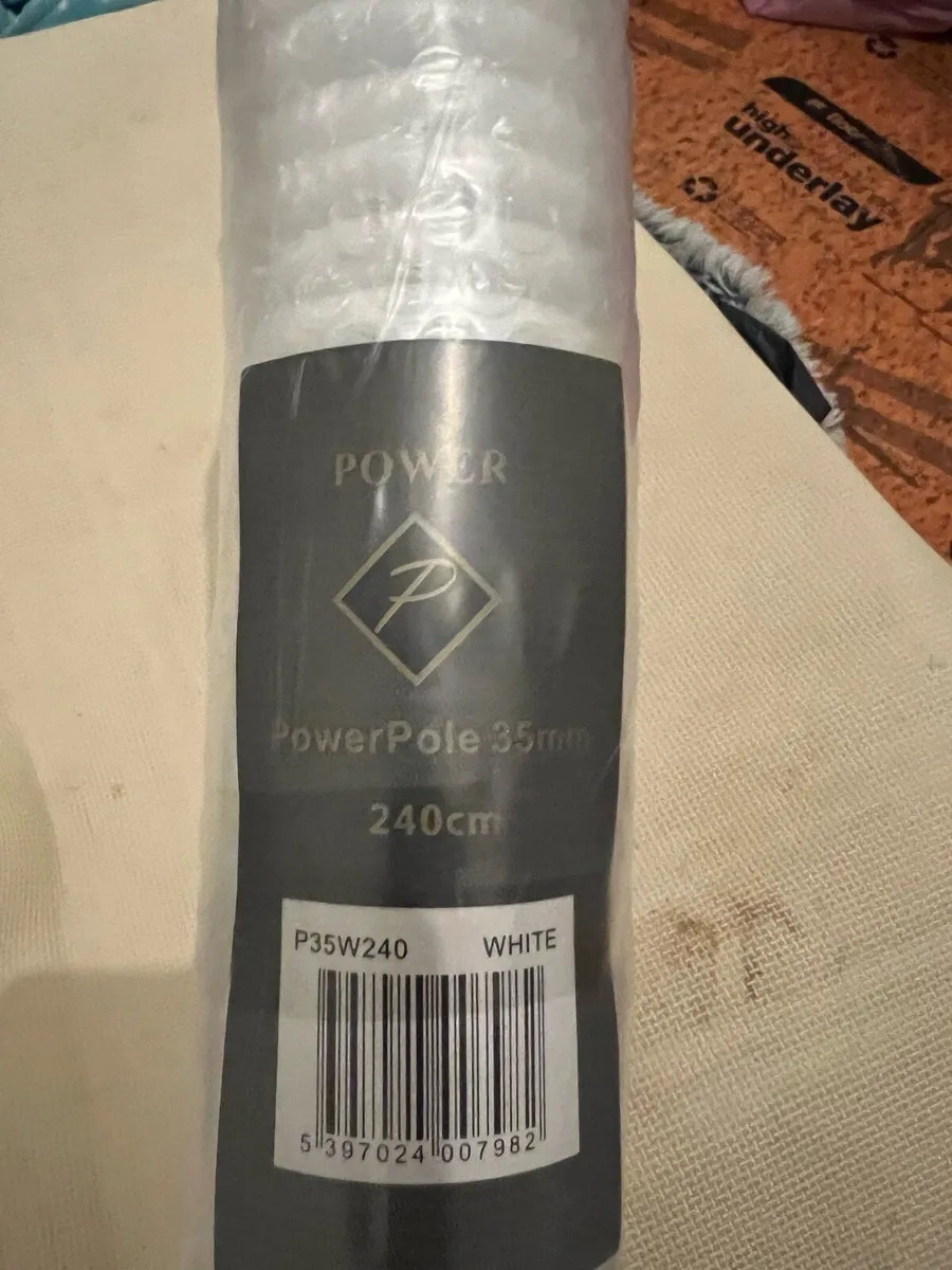 New white curtain pole - Image 2