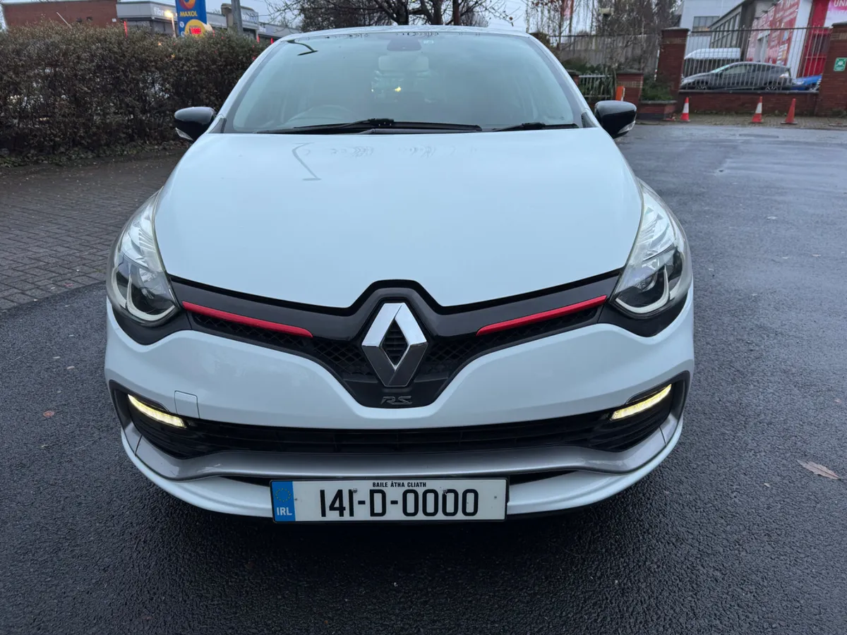 Renault Clio Lutecia RS 1.6 Petrol 217 BHP - Image 3