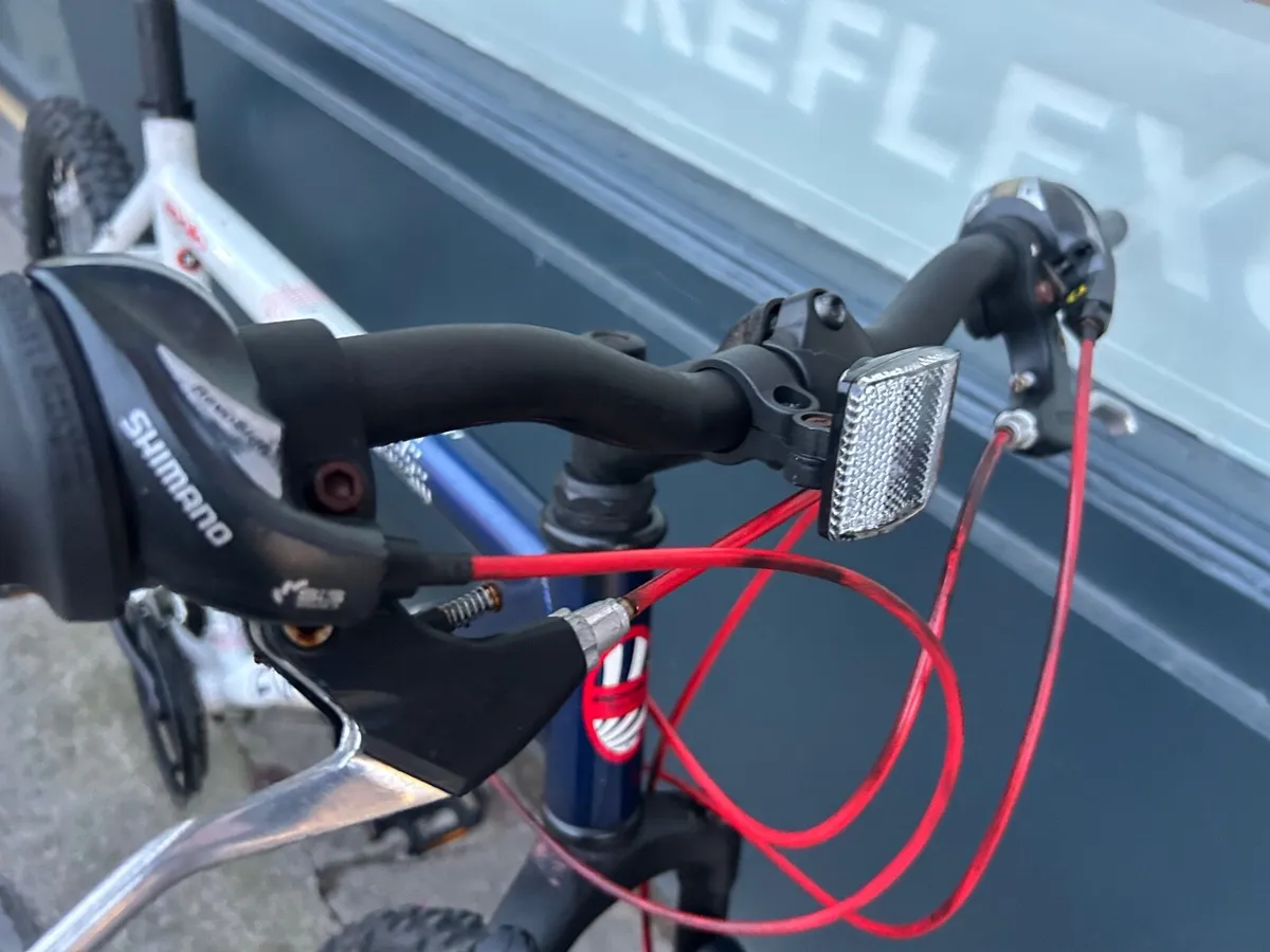 Apollo Evade ❗️Open 7 days of the week ❗️ - Image 2