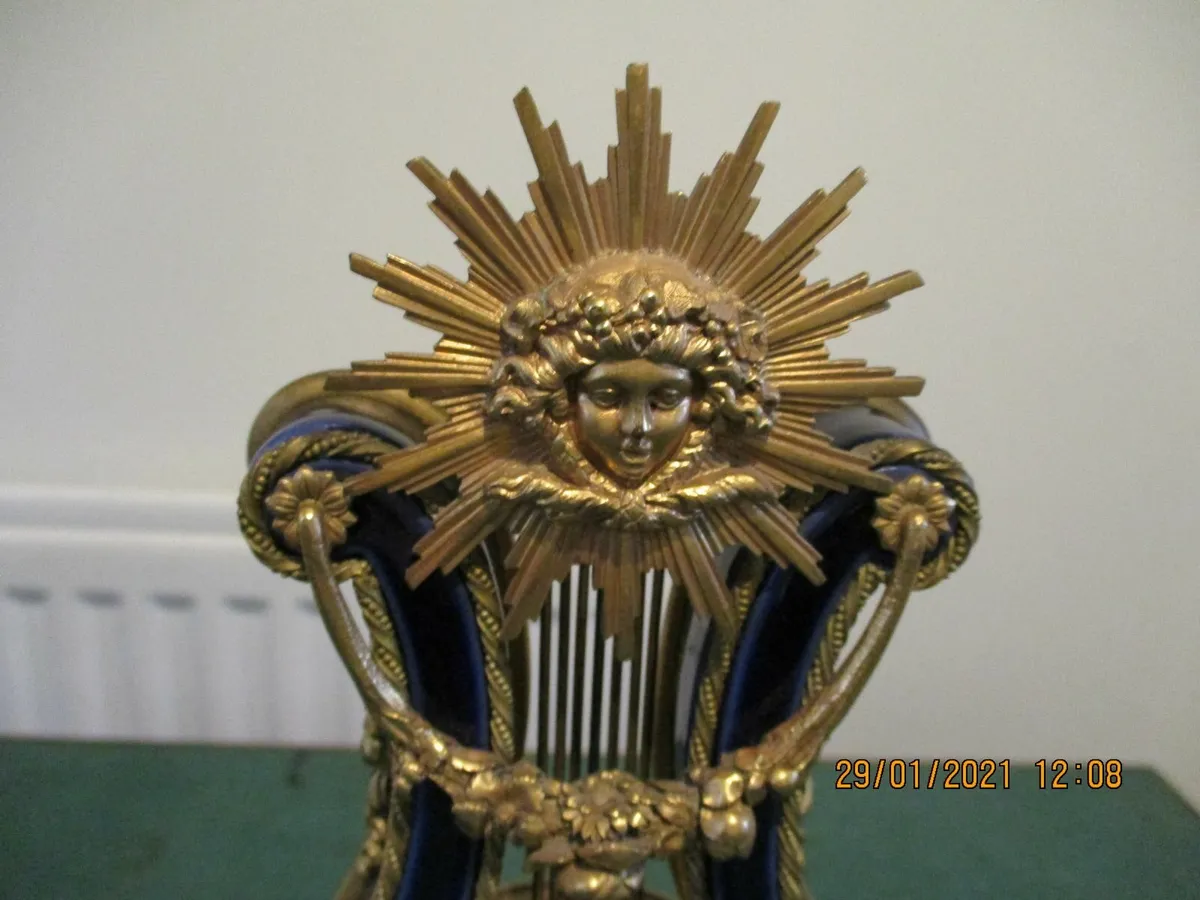 A Fine Louis XVI Style Cobalt Blue Porcelain clock - Image 2