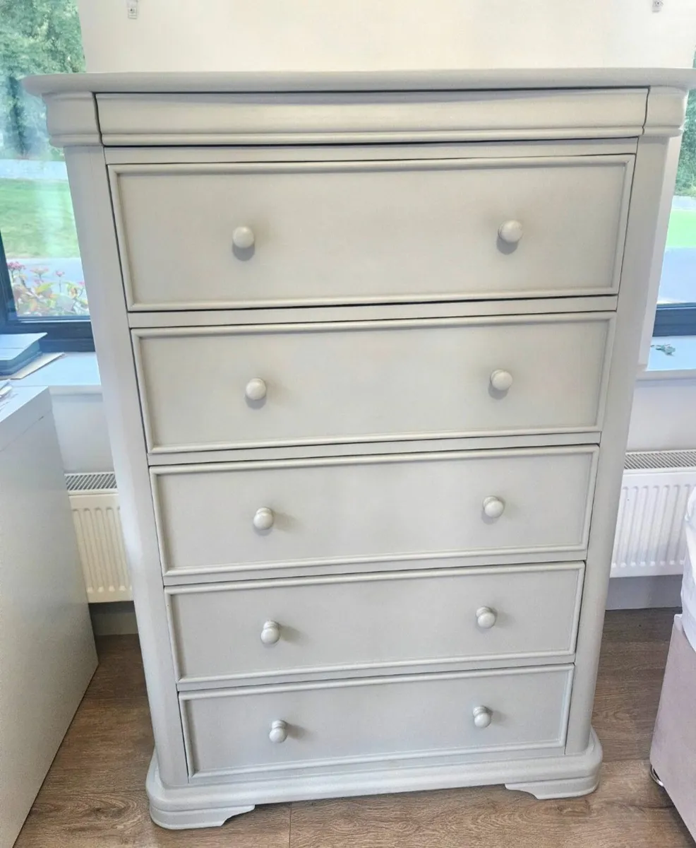 Chest of Drawers - Image 2