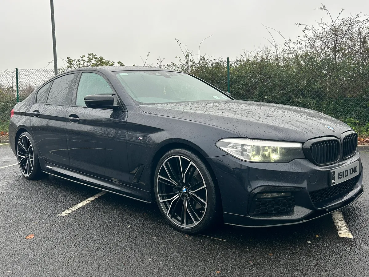 2019 BMW 520D M SPORT PERFORMANCE KIT  AUTO - Image 1
