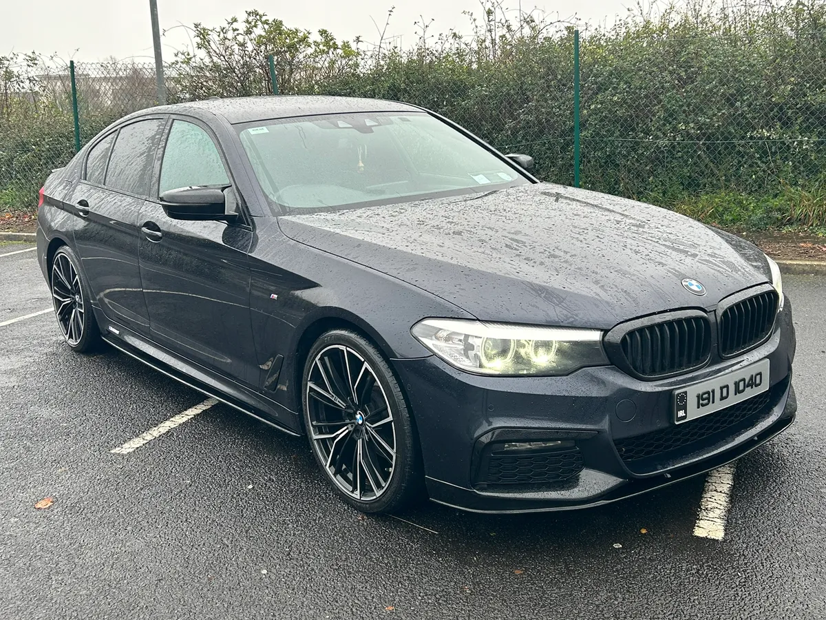 2019 BMW 520D M SPORT PERFORMANCE KIT  AUTO - Image 3