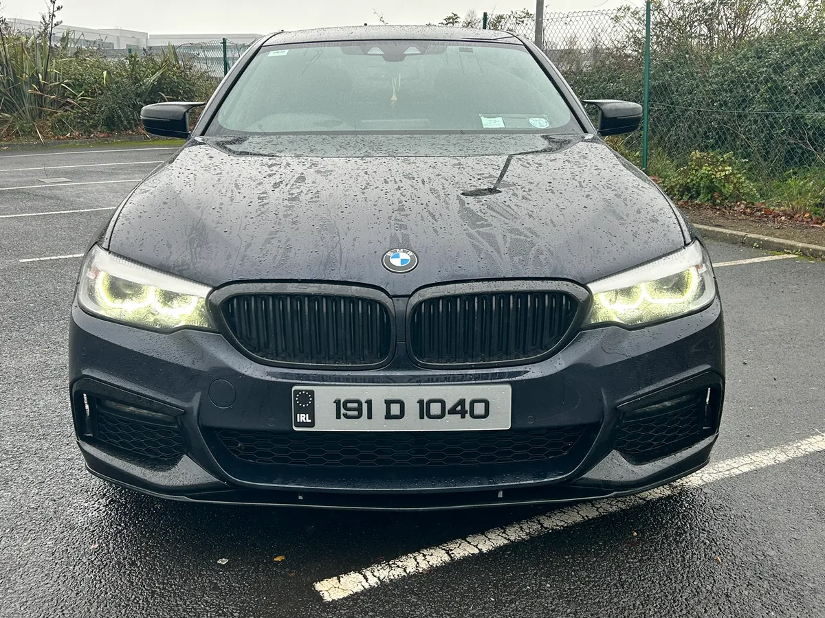 2019 BMW 520D M SPORT PERFORMANCE KIT  AUTO - Image 4